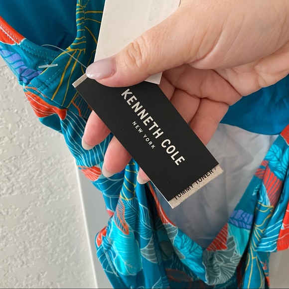 NWT Kenneth Cole Trace of Paradise Shirred-Front Mio One-Piece Swimsuit - Picture 7 of 7